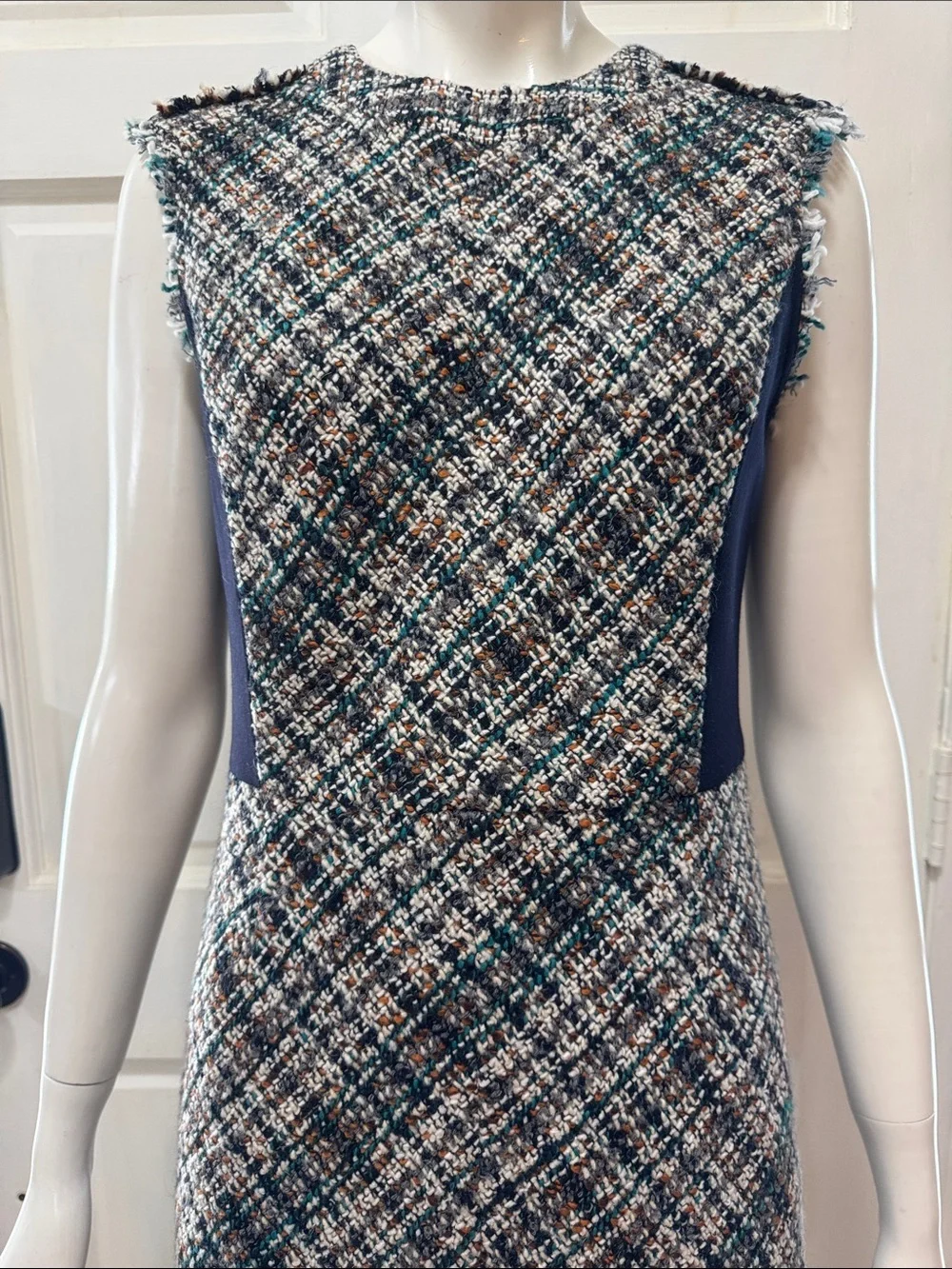 Tory Burch navy line perfect